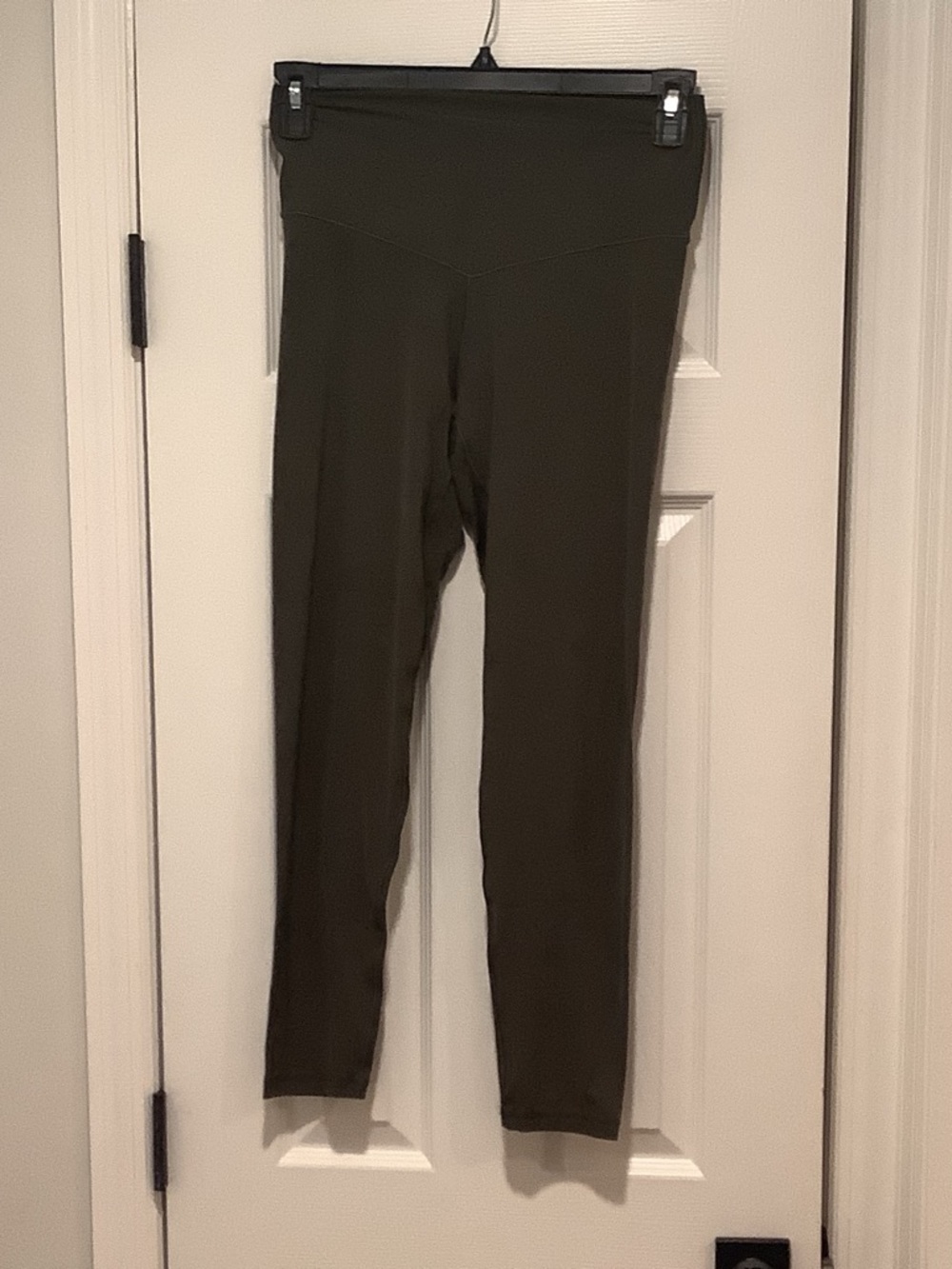 Women's High-Rise Olive Leggings